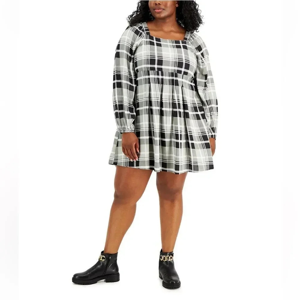 Full Circle Trends Plus Size Printed Fit Flare Dress,Brand New with tags,1X size